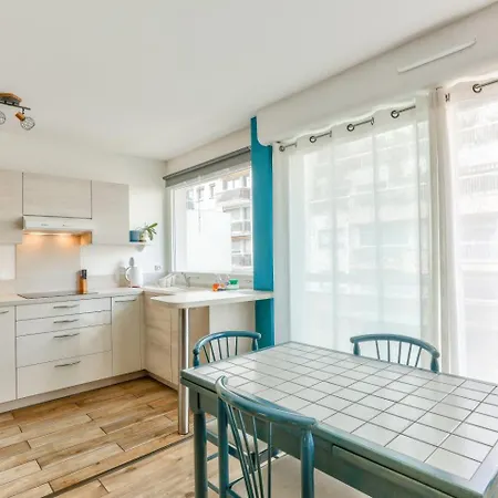 Moderne T2 Avec Balcon Proche Du Bois De Vincennes Appartement *